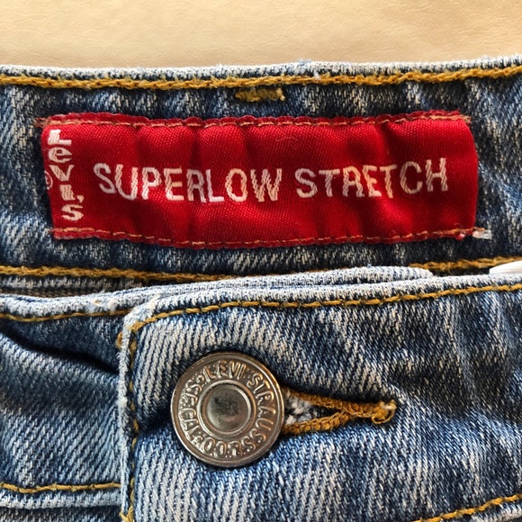 Vintage Levi’s SuperLow Stretch Denim Shorts (13 Junior) - Picture 4 of 15